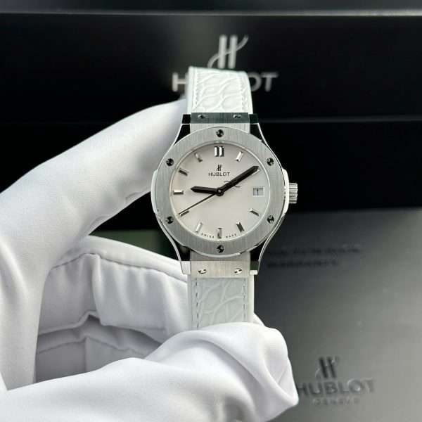Hublot Classic Fusion Fake Watch Womens White HB Factory 33mm