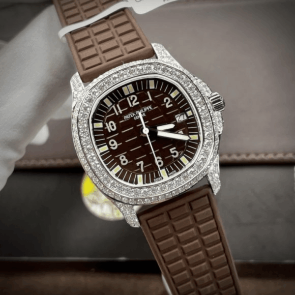 Patek Philippe Rep 11 Watch Aquanaut 5067 Women’s Moissanite Diamond 35.6mm