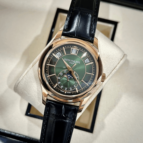Patek Philippe Complications 5205 Replica 11 Watch Green Dial KM Factory 40mm