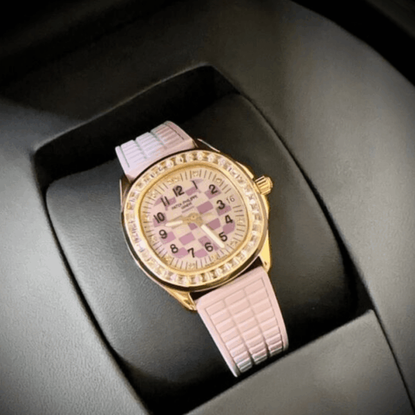 Patek Philippe Aquanaut 5072R Women Pink Rose Gold Plated Rep 11 Watch PPF 35.6mm