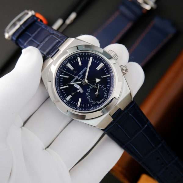Vacheron Constantin Overseas Dual Time 7900V Blue Watch 41mm