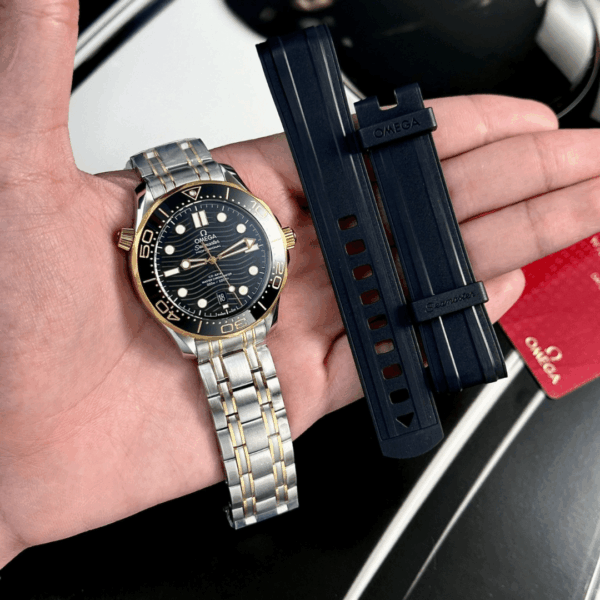 Omega Replica Watch Seamaster Demi Gold Black Dial VS Factory Demi Gold 42mm